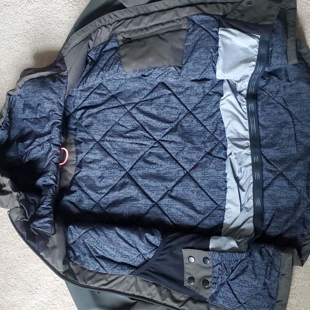 H&M Coat - Picture 7 of 7